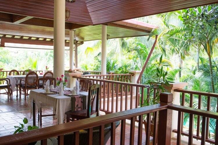 Kata Interhouse Resort