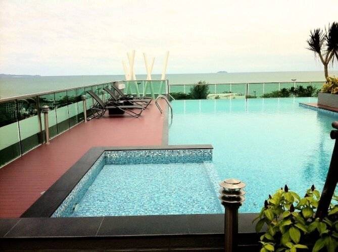 Thanyalak at The Gallery Condominium