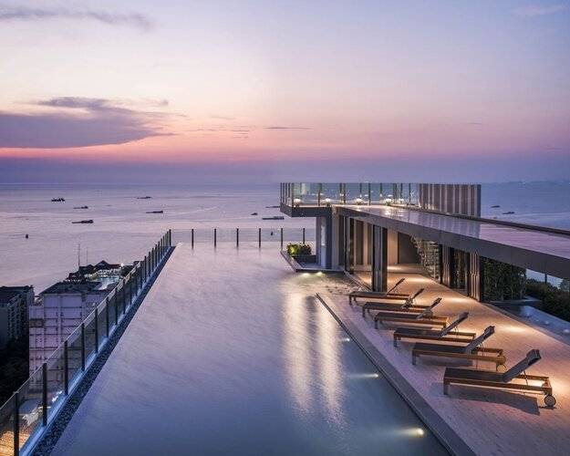 Pattaya Central Sea View Pool Suite
