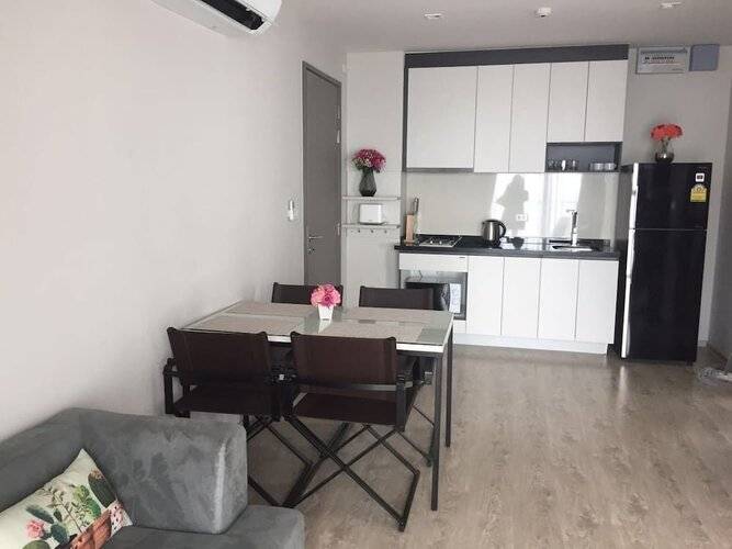 Pattaya Central Sea View Pool Suite