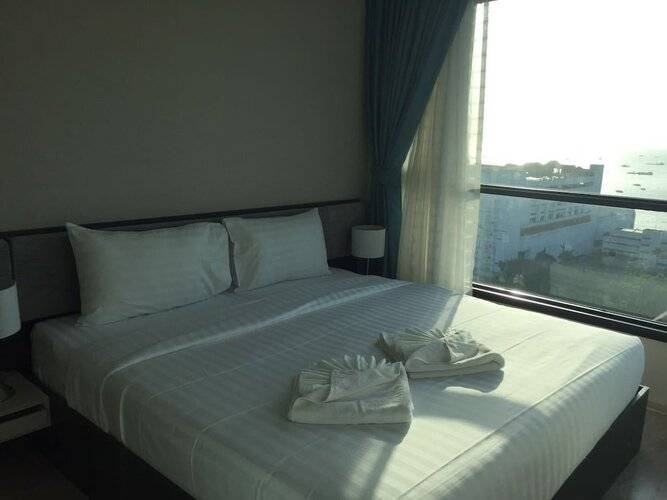Pattaya Central Sea View Pool Suite