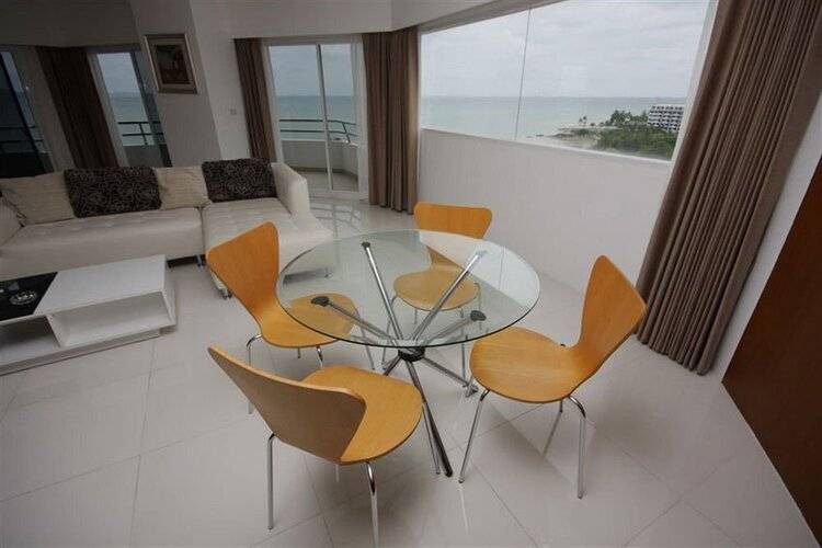 Markland Seaside Pattaya