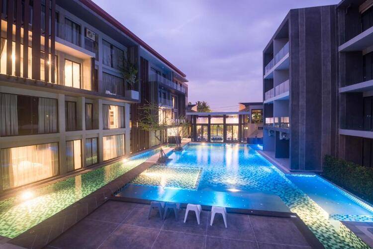 Maya Phuket Airport Hotel