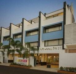 $item['hotel']['name']