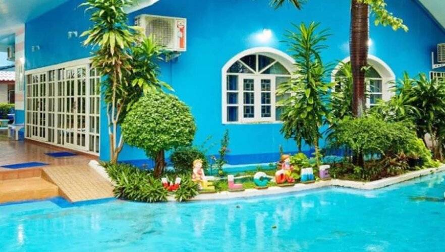Blue House Beach