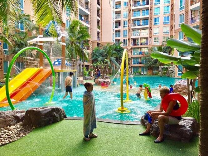 Atlantis Condo Pattaya by Panissara