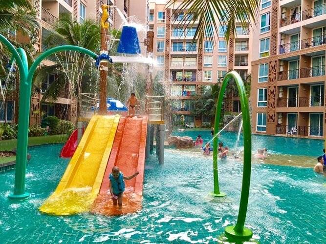 Atlantis Condo Pattaya by Panissara