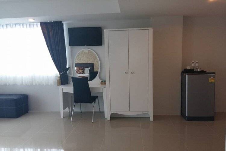 Retreat By The Tree Pattaya