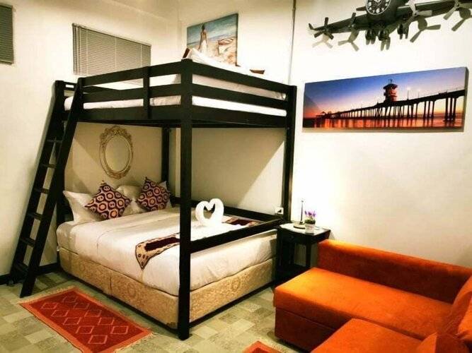 Beach Gallery House