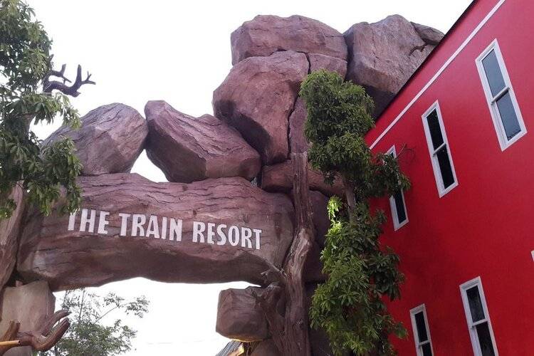 The Train Resort - Sauna & Spa