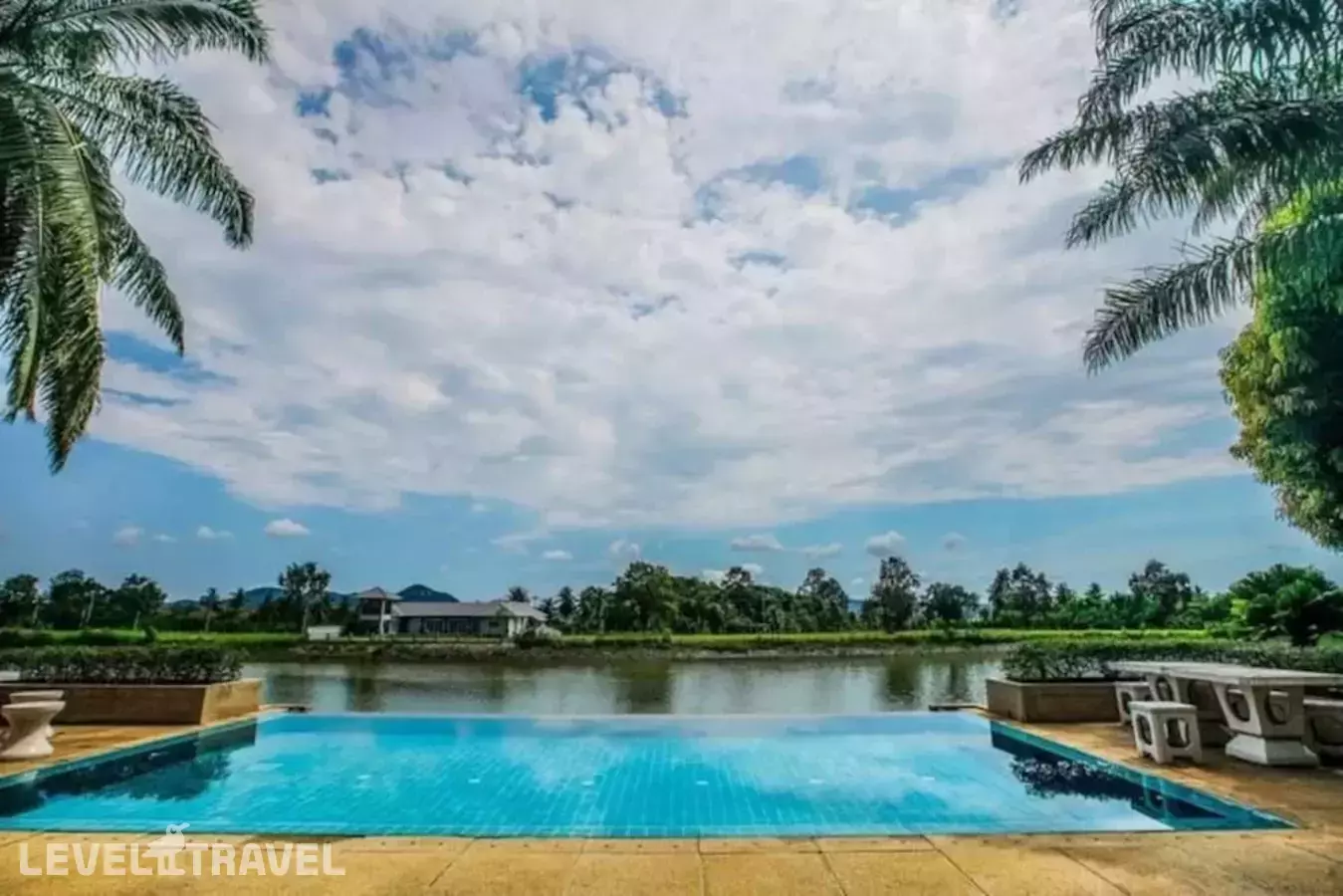 Pattaya YueHu Phoenix Deluxe Villa 5room