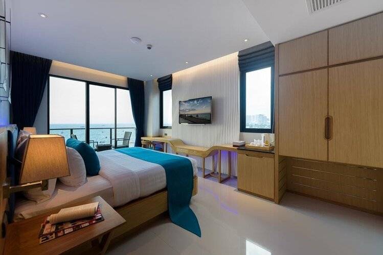 Deep Blue Z10 Pattaya