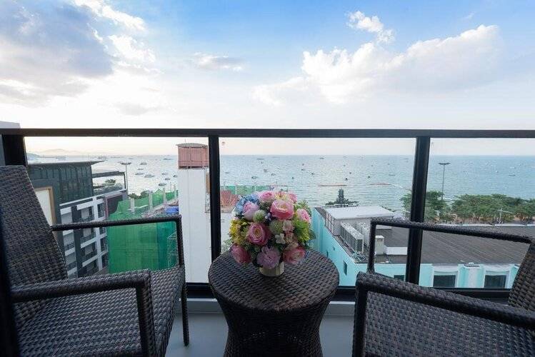 Deep Blue Z10 Pattaya