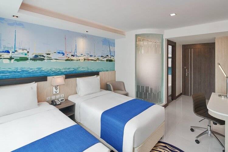Holiday Inn Express Pattaya Central, an IHG Hotel