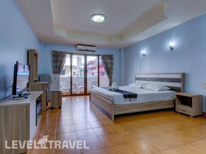 Фотография I-Rovers Sports Bar & Guesthouse