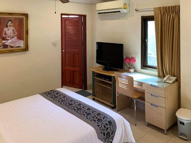 The Classroom Hotel