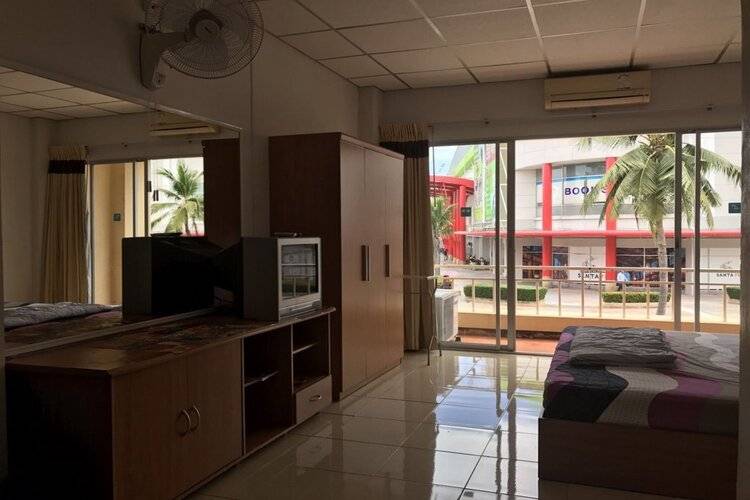 Eve Place Pattaya
