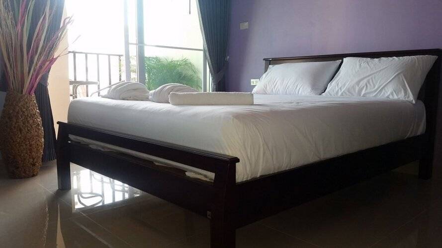 Patumnak Beach Guesthouse