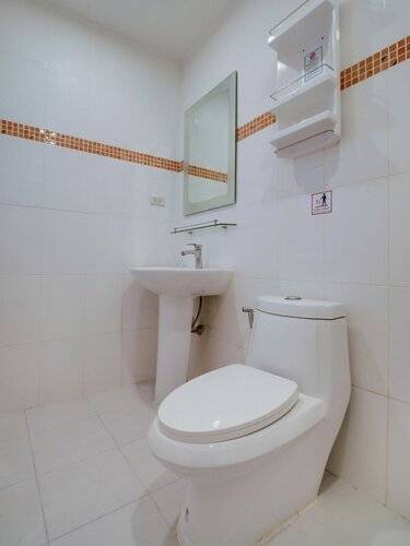 Patumnak Beach Guesthouse