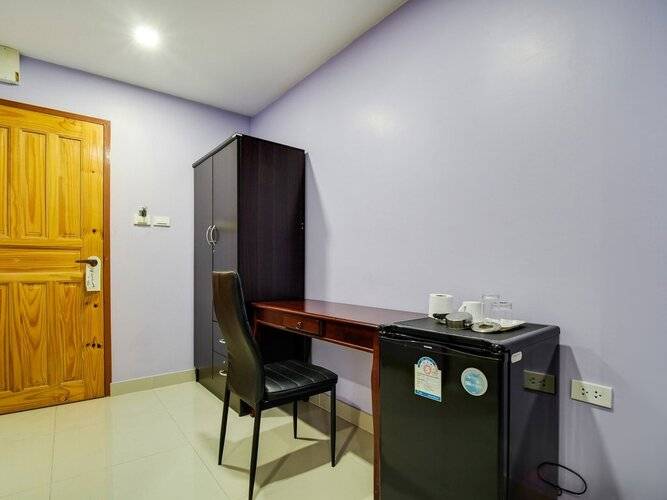 Patumnak Beach Guesthouse