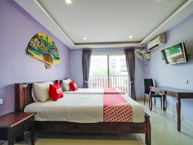 Patumnak Beach Guesthouse