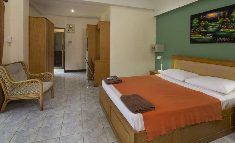 Travellers Rest Hotel