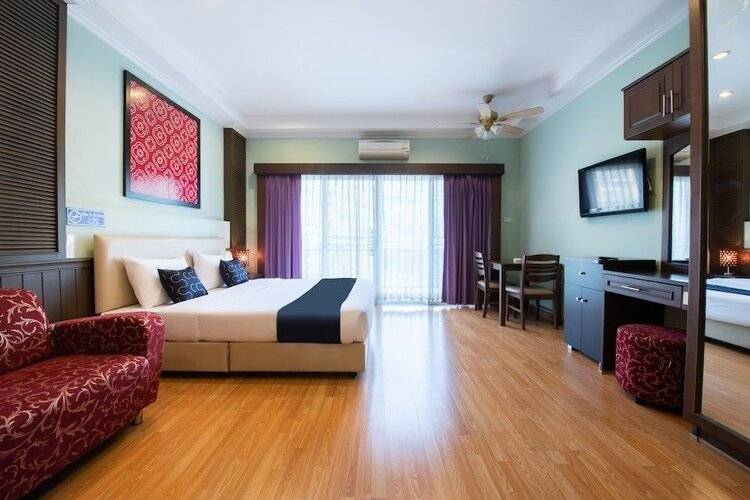 Blooming Hill Boutique Suites