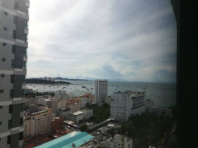 Central Pattaya Residence - The BASE Condo Pattaya