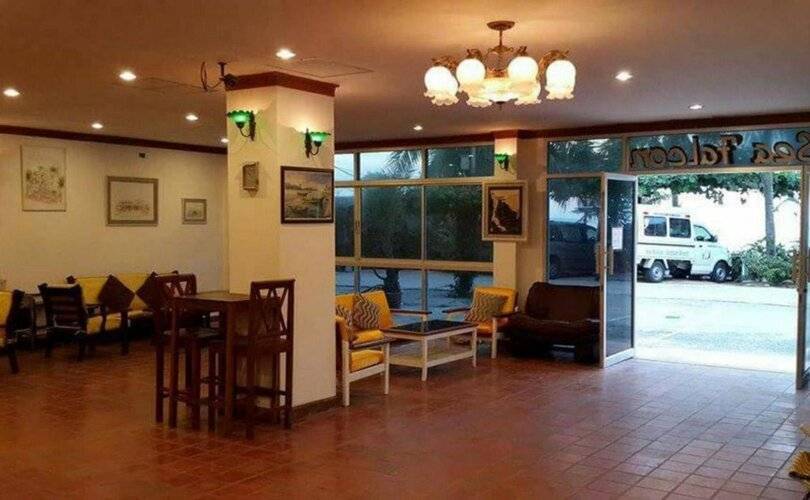 Sea Falcon Hotel