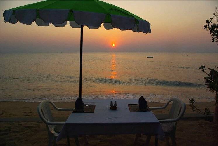 Sea Falcon Hotel