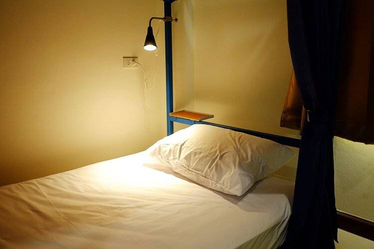 Happy Hostel