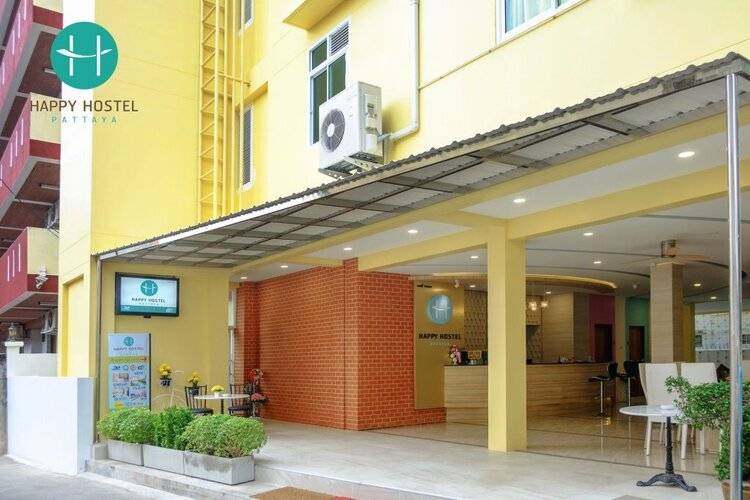 Happy Hostel