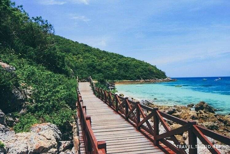 Baan Sai Thong