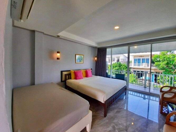 Koh Larn Riviera