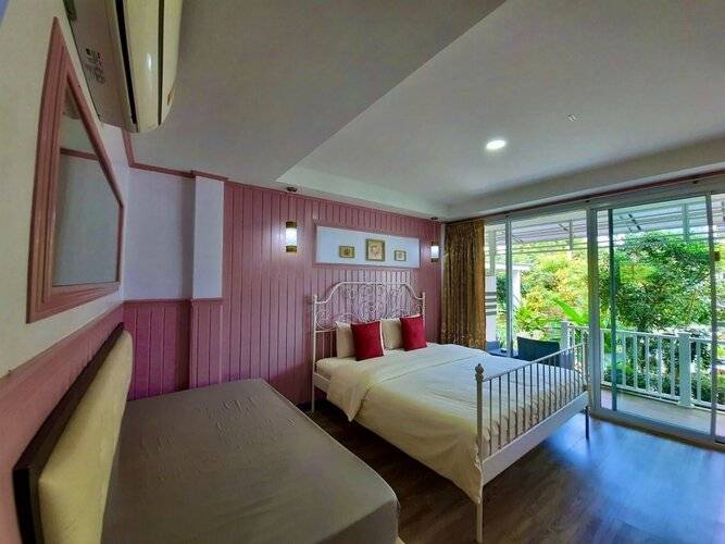 Koh Larn Riviera