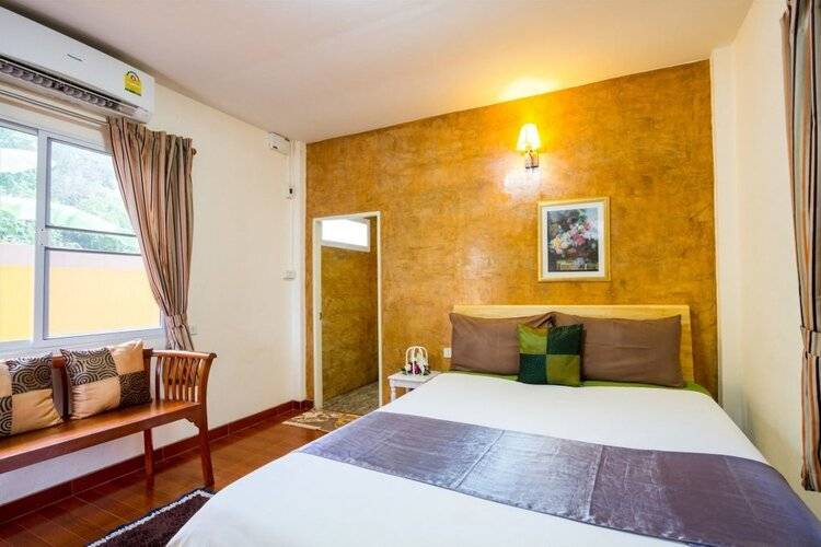 Koh Larn Riviera