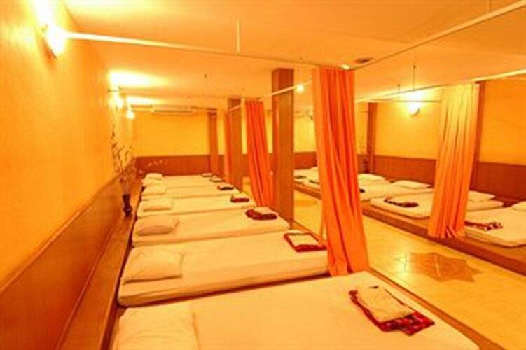 Windmill Resort Hotel