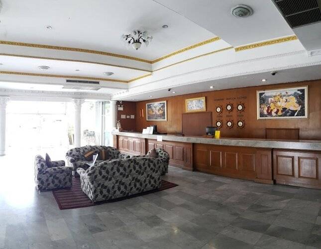 Windmill Resort Hotel