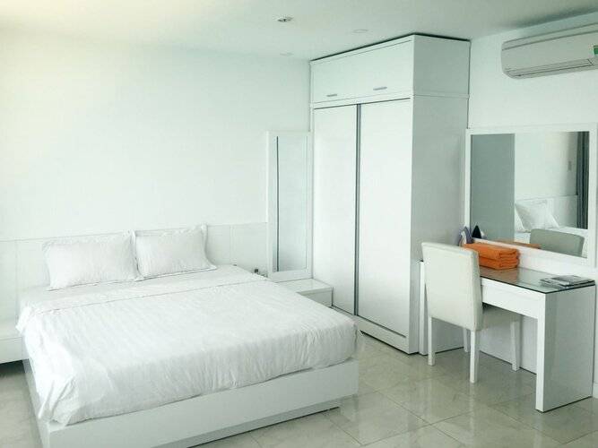 Sunrise Ocean View Apartment