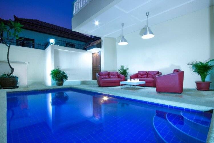 Avoca Pool Villas