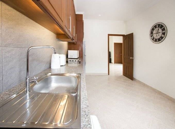 Avoca Pool Villas