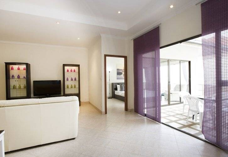 Avoca Pool Villas