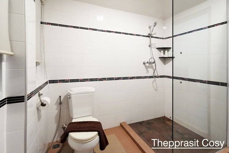 Thepprasit Cosy