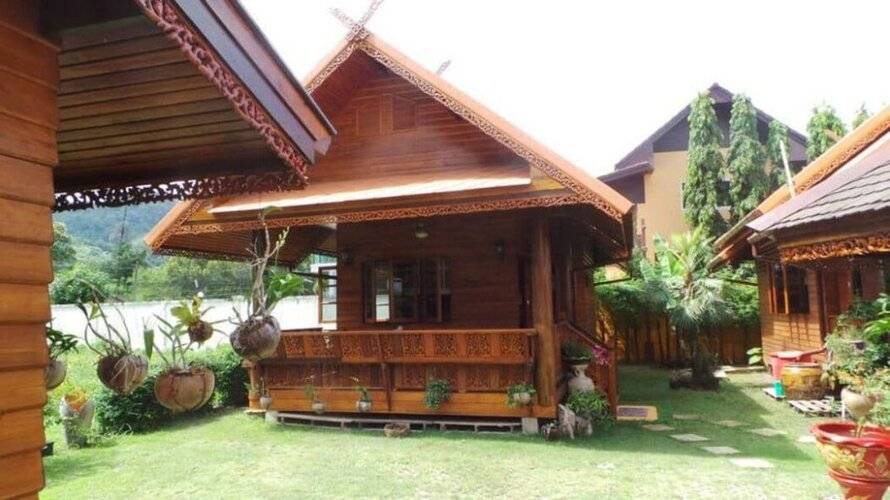 Golden Teak Resort - Baan Sapparot