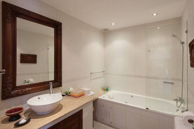 Kamala Beach Estate By Resava Group