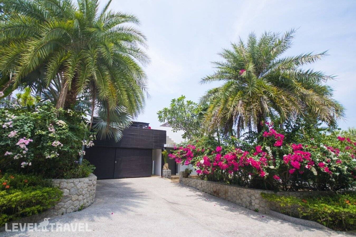 фотографии отеля Spacious 5-Bedroom Surin Beach Villa в Таиланд(Сурин Бич) - фото №17