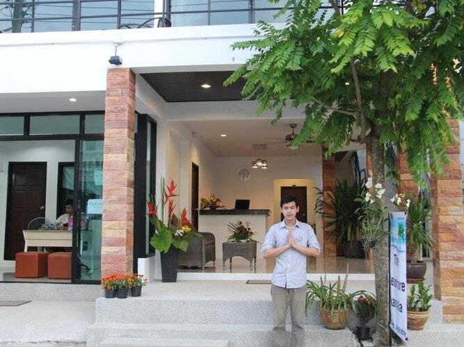 The Seashore Kamala Service Apartment