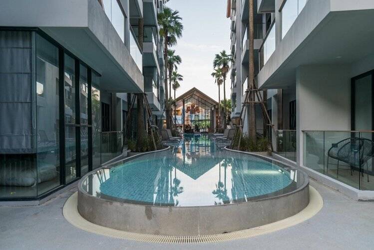 Palmyrah Surin. Brand new luxury condo.