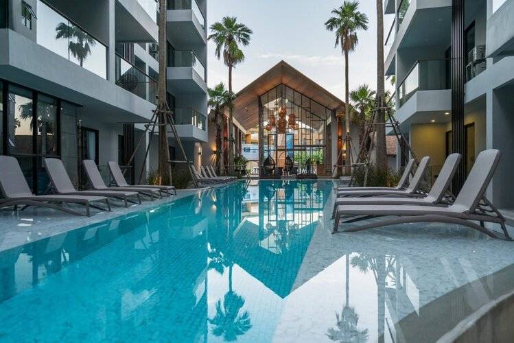 Palmyrah Surin. Brand new luxury condo.