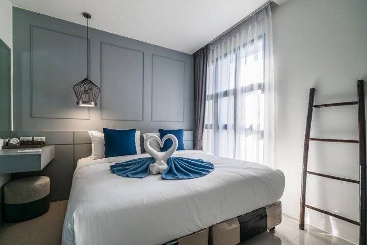 Palmyrah Surin. Brand new luxury condo.